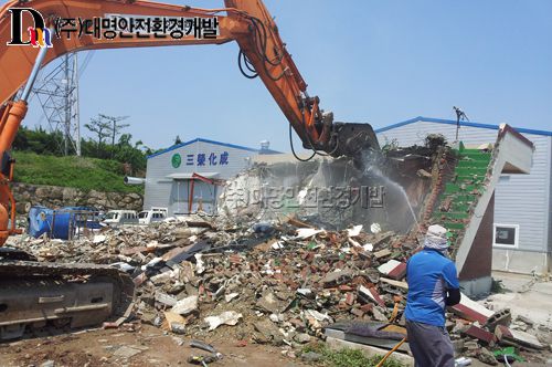 경남 김해시 한림면 명동리 건물 및 굴뚝 철거공사 