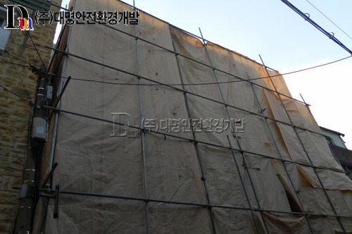 부산 영도구 봉래동2가 봉래동마루빌 신축공사 중 철거공사 