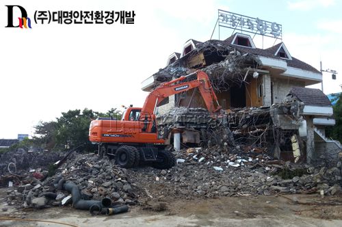 부산 강서구 대저1동 근린생활시설 및 주택 철거공사