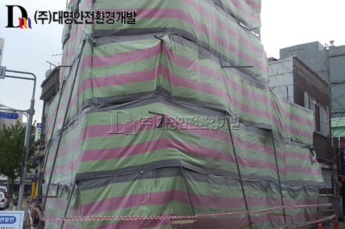 부산 서구 부용동1가 보수로 확장 건물(공가) 철거공사 