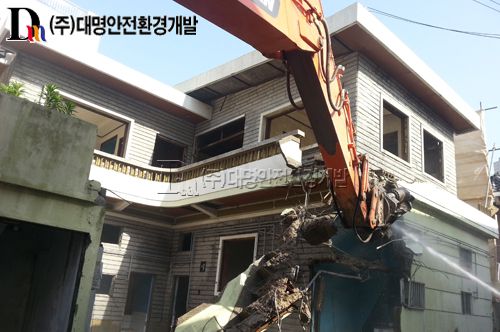 부산 동래구 명장동 주택 철거공사