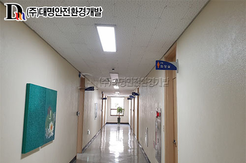 부산지방법원 동부지원 2층 복도, 화장실 석면해체 및 재시공공사