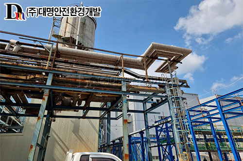 BPO-1 남측 Pipe Rack 상부 불용배관 석면철거-sk케미칼